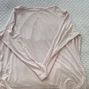 Lululemon Light Pink Women's Long Sleeve Top